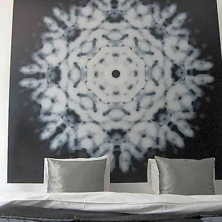 Artrooms 3*
