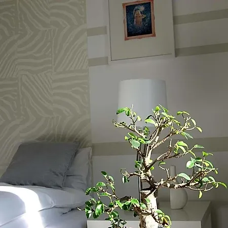 Artrooms Готель Познань